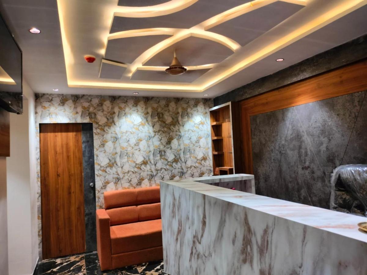 Hotel Paramount Villa Gandhinagar Exterior photo